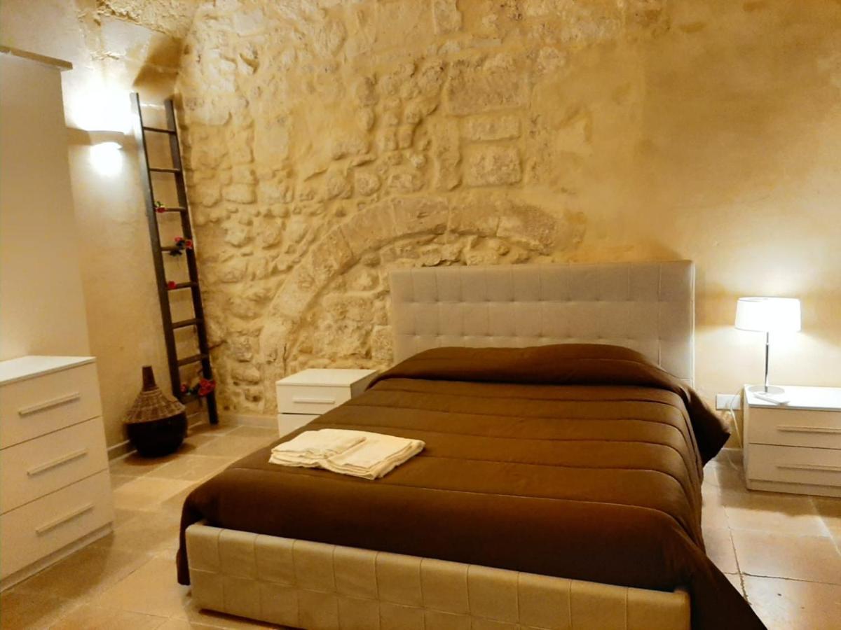 Ferienwohnung Dimora Salentina Via Scarambone Lecce Exterior foto