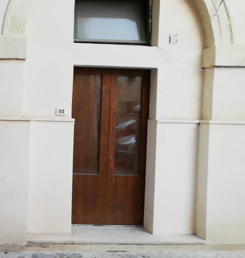 Ferienwohnung Dimora Salentina Via Scarambone Lecce Exterior foto